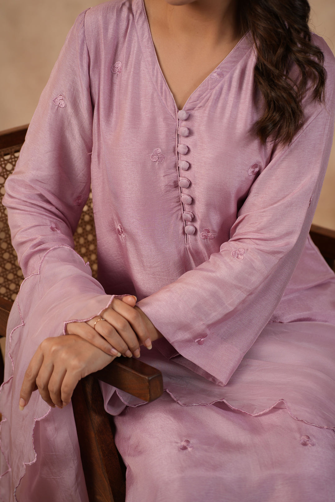 Lilac Embroidered Tunic set ( Set of 3 )