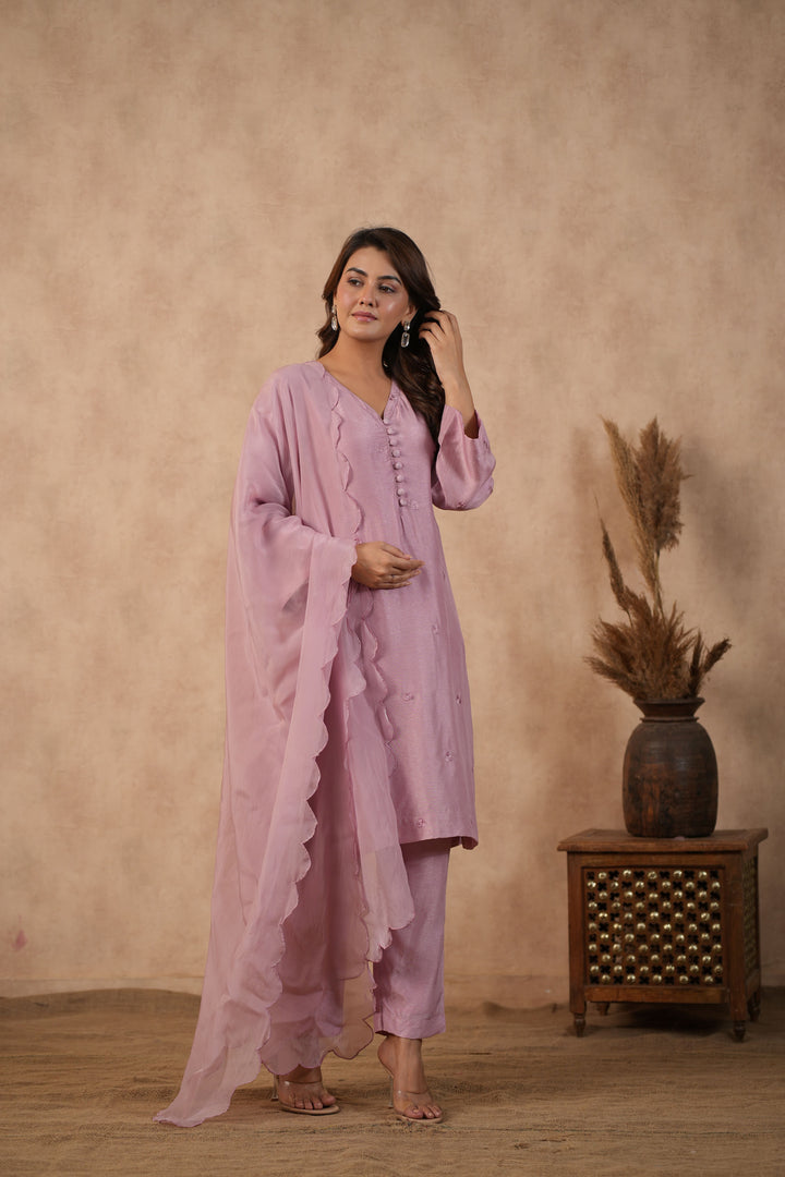 Lilac Embroidered Tunic set ( Set of 3 )