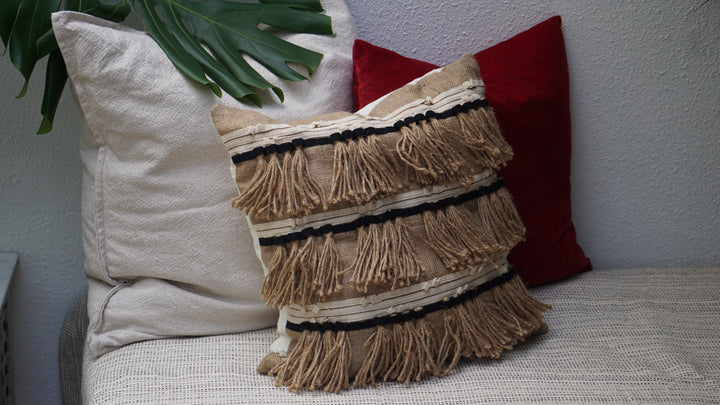 FRINGE JUTE CUSHION RECTANGLE