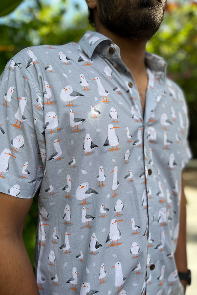 Get ready for your Goa vacay with this shirt featuring a bunch of dignified seagulls 
