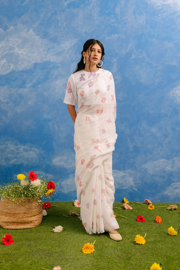 Neerav Linen Sari