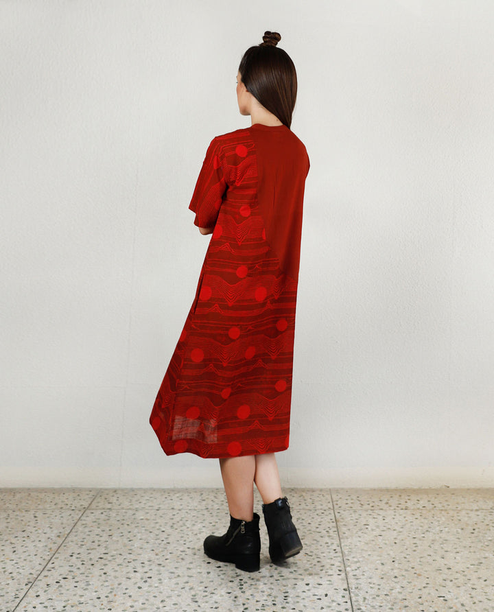 FLUID RED POCKET DRESS