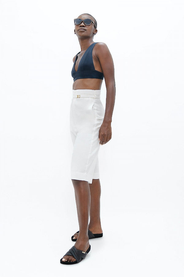 Florence Organic Cotton Bermuda Shorts in White Dove